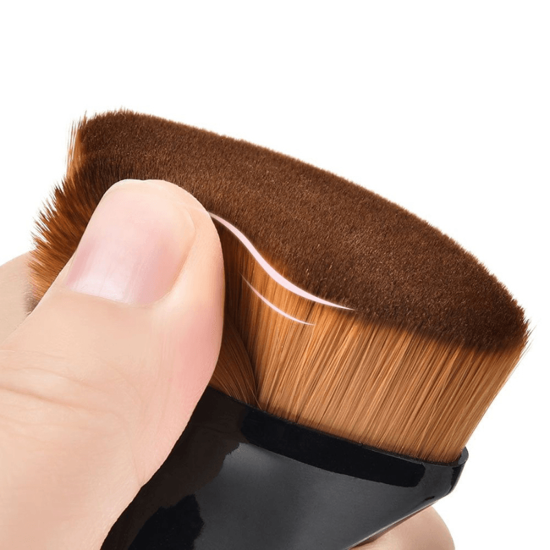 BeautiPincel™ – Magic Foundation Brush