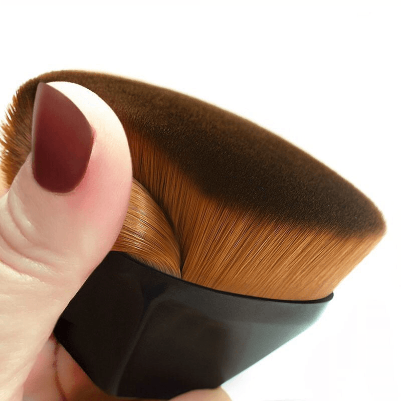 BeautiPincel™ – Magic Foundation Brush